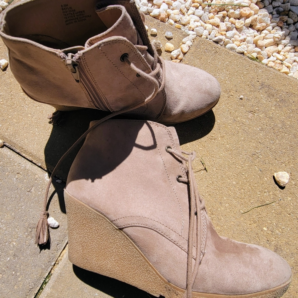 Mia Wedge Booties